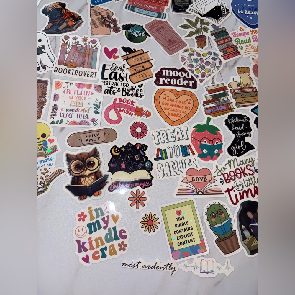 Colorful Book-Themed Sticker Set Bookish - Picture 6 of 8
